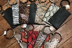 2020.03-Wristlet-Bag-2